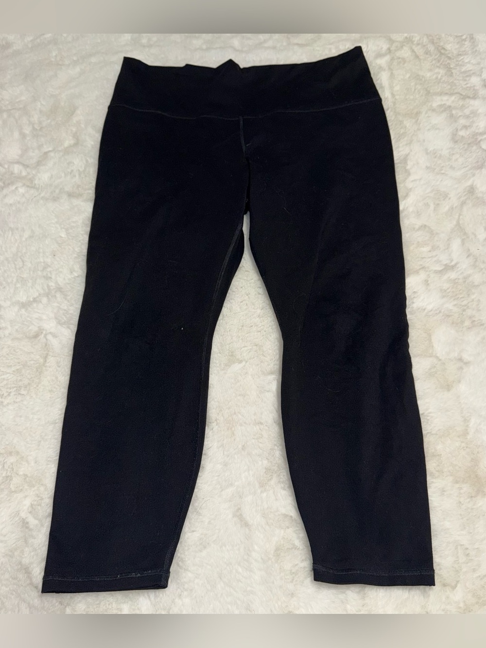 fabletics powerhold cropped leggings